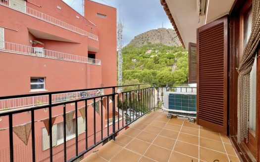 Apartment for sale in the centre of L’Estartit.