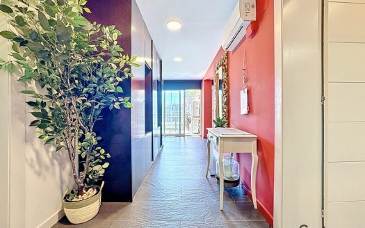 Apartamento en venta frente al paseo marítimo en L’Estartit.